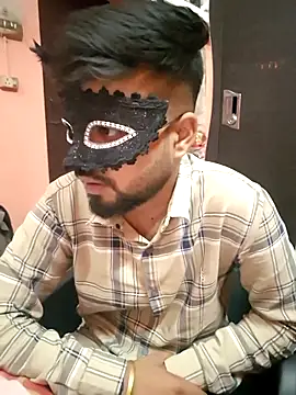 soniriyaa010101 online show from February 4, 2:34 pm