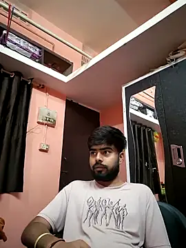 soniriyaa010101 online show from May 8, 2:54 pm
