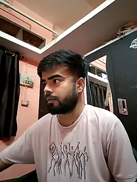 soniriyaa010101 online show from April 18, 8:05 am