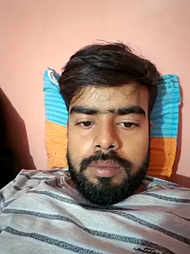 soniriyaa010101 online show from October 20, 6:04 am