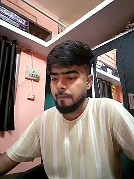 soniriyaa010101 online show from May 20, 5:54 pm