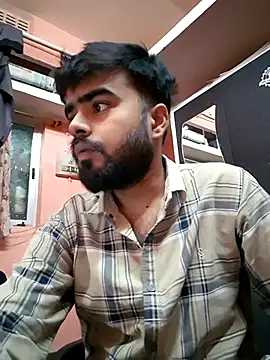 soniriyaa010101 online show from December 4, 12:37 pm