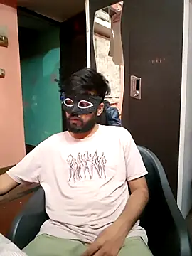 soniriyaa010101 online show from March 3, 6:04 pm