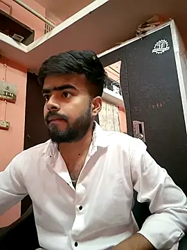 soniriyaa010101 online show from March 22, 2:18 pm