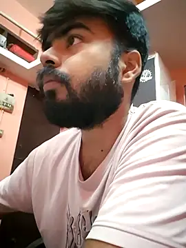 soniriyaa010101 online show from November 5, 8:28 am