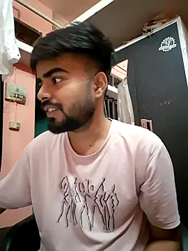 soniriyaa010101 online show from April 8, 9:05 pm