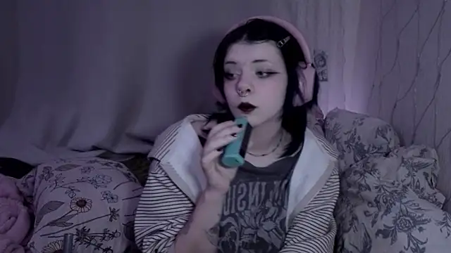 Alice Zev online show from April 10, 12:17 am