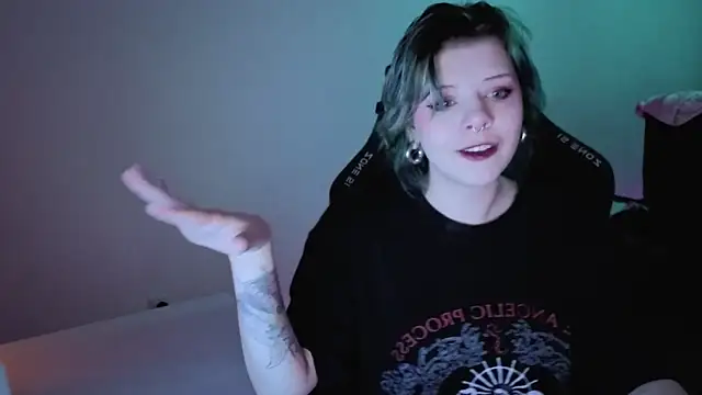 Alice Zev online show from September 18, 8:23 pm