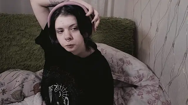 Alice Zev online show from May 1, 2:05 am
