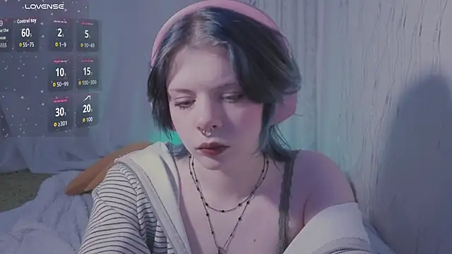 Alice Zev online show from May 15, 7:56 pm