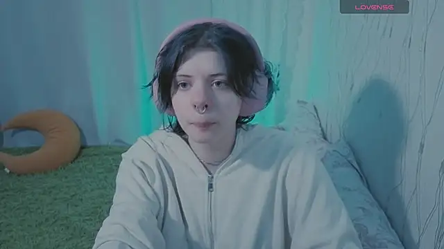 Alice Zev online show from May 28, 11:10 pm