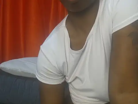 mzozoyi online show from April 2, 7:42 pm