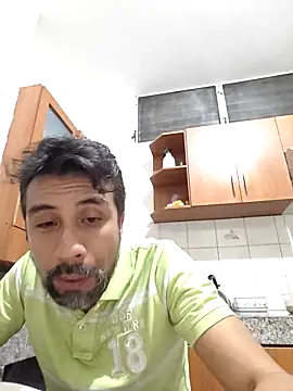 Snapshot of Mac50rus chatting on September 20, 3:55 am Mac50rus online show from September 20, 3:55 am