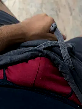 sunnu 97  online show from December 20, 1:58 pm