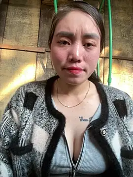 chipp-bong online show from February 7, 12:51 am