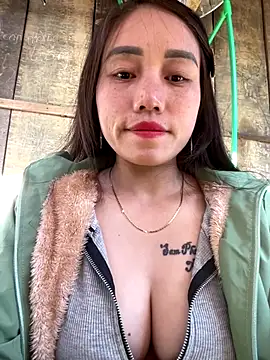 chipp-bong online show from November 28, 1:39 am