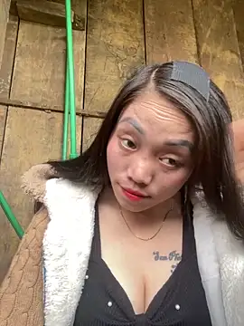 chipp-bong online show from December 15, 1:33 am