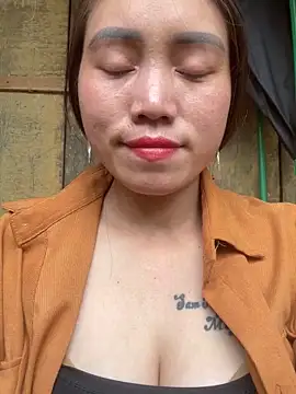 chipp-bong online show from April 2, 4:08 am