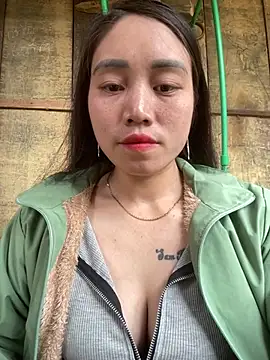 chipp-bong online show from February 5, 4:08 am