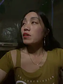 chipp-bong online show from February 7, 1:41 pm