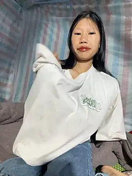 Snapshot of Mollie_jane chatting on October 24, 5:50 am Mollie jane online show from October 24, 5:50 am