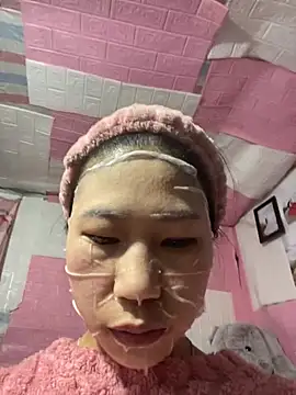 Mollie jane online show from March 4, 1:19 pm