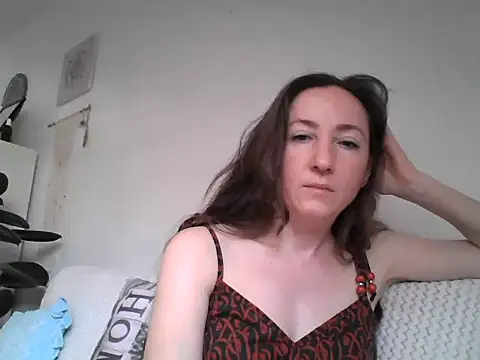 Snapshot of Valessya chatting on June 16, 5:35 pm Valessya online show from June 16, 5:35 pm