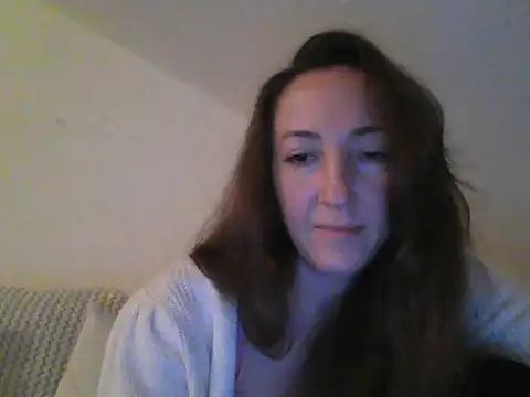 Snapshot of Valessya chatting on May 8, 7:39 pm Valessya online show from May 8, 7:39 pm