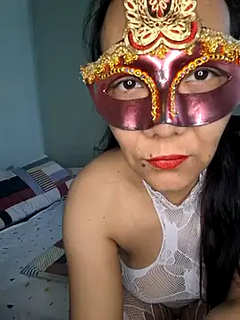 Layd38 online show from April 2, 9:10 pm