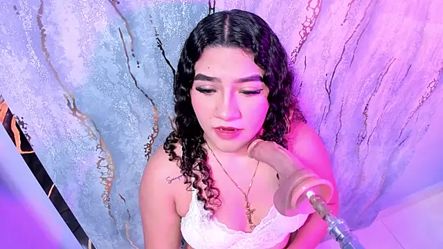 mia cataleiya online show from October 15, 11:18 am