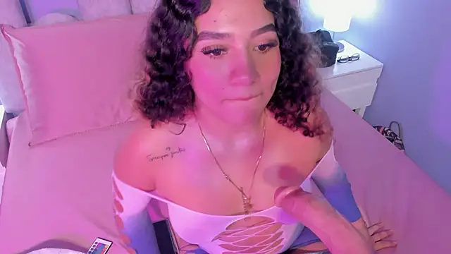 mia cataleiya online show from October 1, 11:36 am