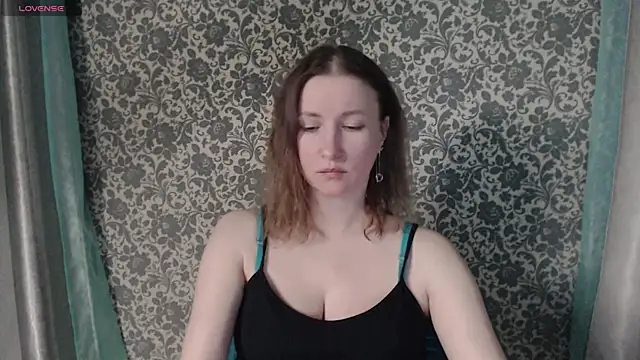 LesanaMagic online show from December 12, 7:26 pm