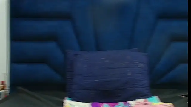 Snapshot of Angell_cooper chatting on July 13, 1:32 pm Angell cooper online show from July 13, 1:32 pm