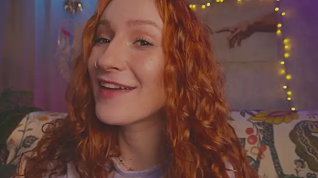 Snapshot of Charming_winky chatting on November 5, 4:10 pm Charming winky online show from November 5, 4:10 pm