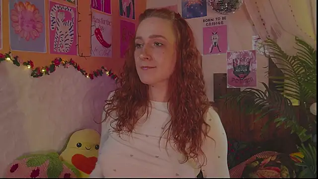 Snapshot of Charming_winky chatting on February 6, 10:11 am Charming winky online show from February 6, 10:11 am