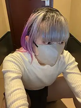 Snapshot of naginagisan chatting on October 28, 10:03 am naginagisan online show from October 28, 10:03 am