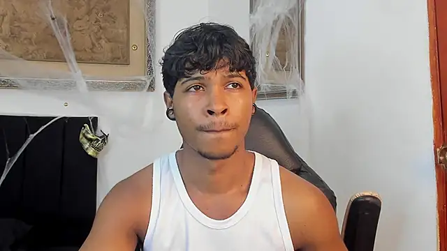 cassian gold online show from November 1, 9:30 pm