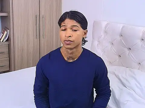 Snapshot of cassian_gold chatting on May 12, 4:02 pm cassian gold online show from May 12, 4:02 pm