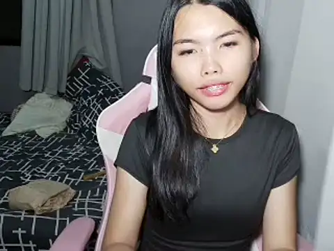 cutie milker online show from May 12, 3:18 pm