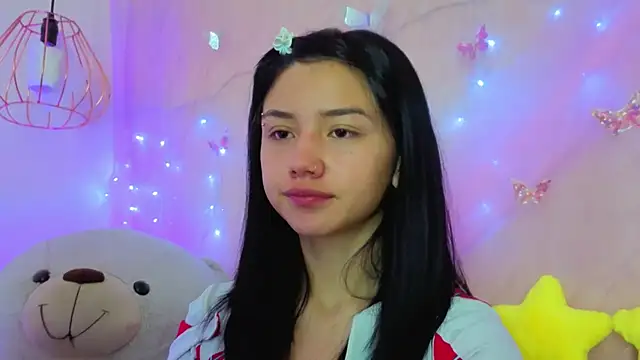 Snapshot of april_bennett chatting on February 12, 12:27 pm april bennett online show from February 12, 12:27 pm