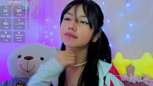 april bennett online show from March 26, 12:58 pm