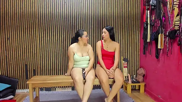 VantablackBDSMShow  online show from February 5, 12:45 pm