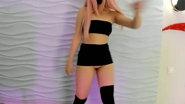 yanyaan online show from December 5, 8:39 pm