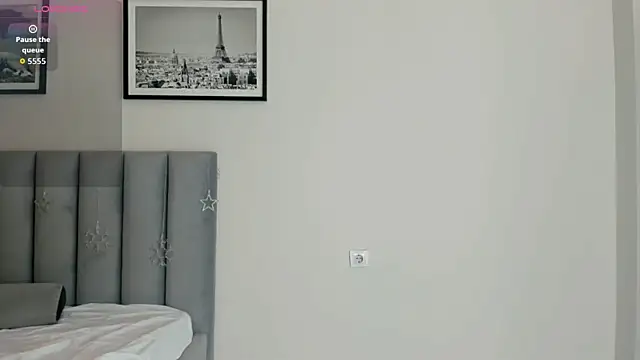 yanyaan online show from February 18, 8:27 pm