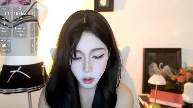 Wfrost0707 online show from November 14, 6:50 am