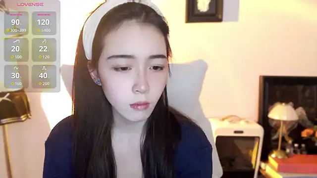 Wfrost0707 online show from December 4, 6:56 am