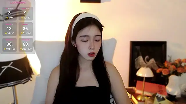 Wfrost0707 online show from November 19, 6:46 am