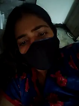 Snapshot of hottie_jenny9 chatting on September 21, 3:22 am hottie jenny9 online show from September 21, 3:22 am