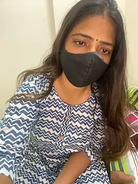 Snapshot of hottie_jenny9 chatting on October 6, 5:52 am hottie jenny9 online show from October 6, 5:52 am