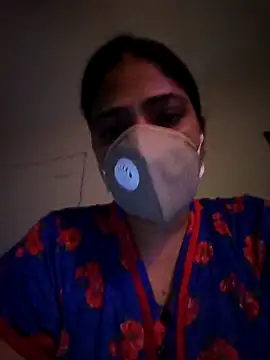 Snapshot of hottie_jenny9 chatting on November 1, 1:23 am hottie jenny9 online show from November 1, 1:23 am